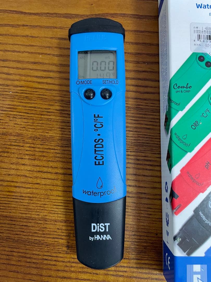 ハンナ・インスツルメンツ 日常防水型導電率計 DiST6 HI 98312N