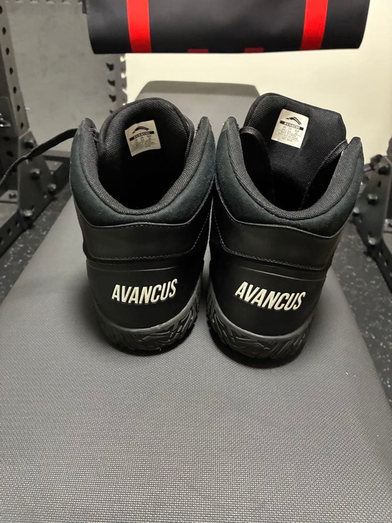 アヴァンサス シューズ 43