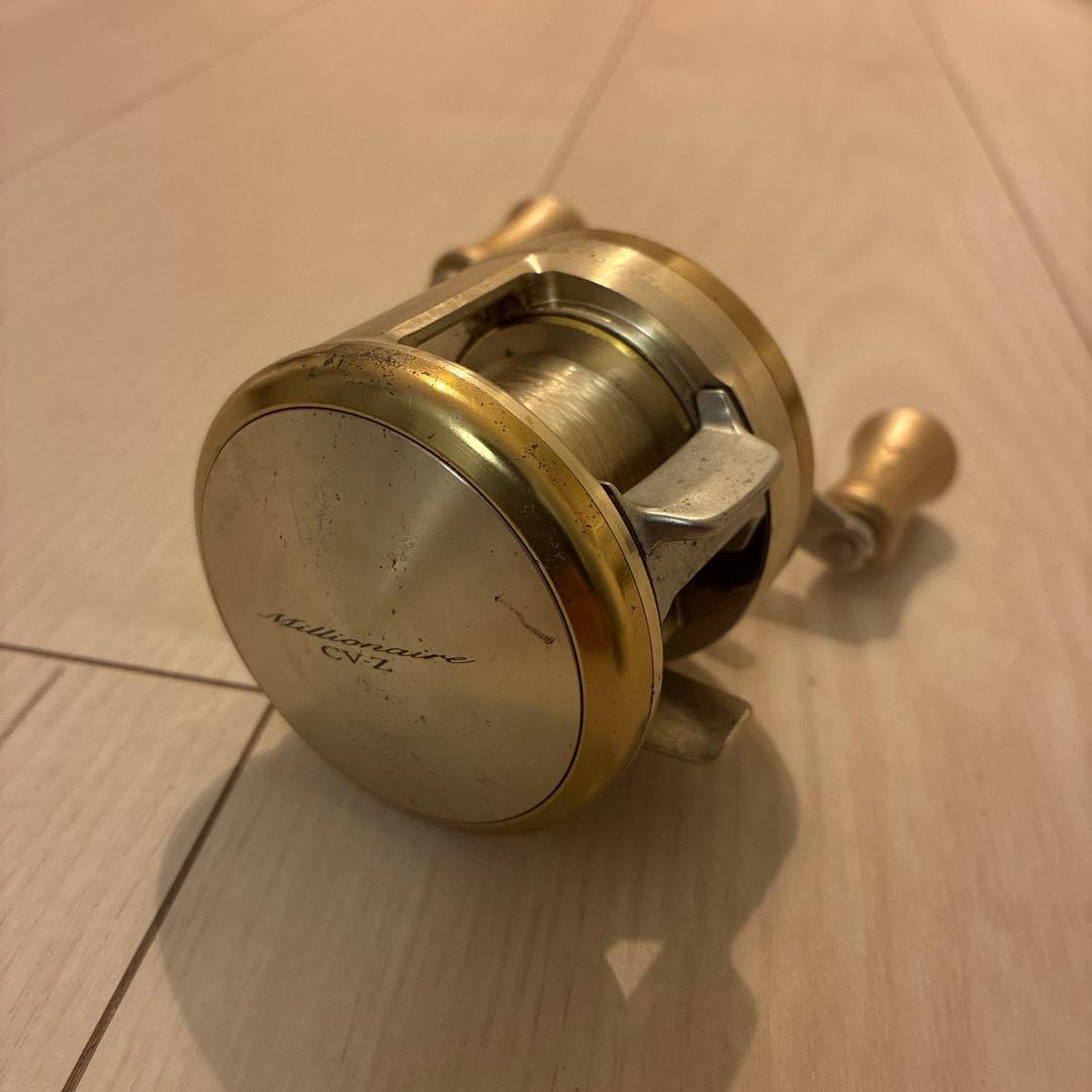 ベイトリール　ダイワ　ミリオネア　203 CV-Z