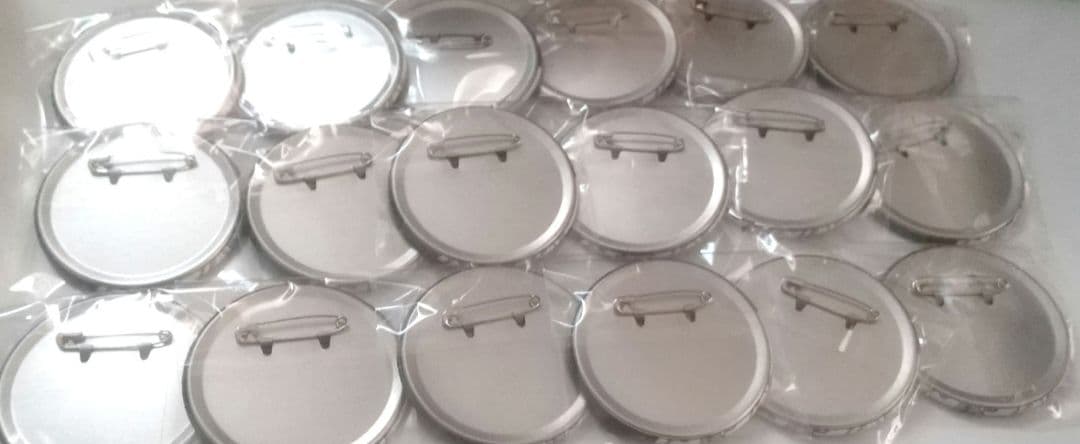 ブルーロック 凪誠士郎 玉座 缶バッチ まとめ売り