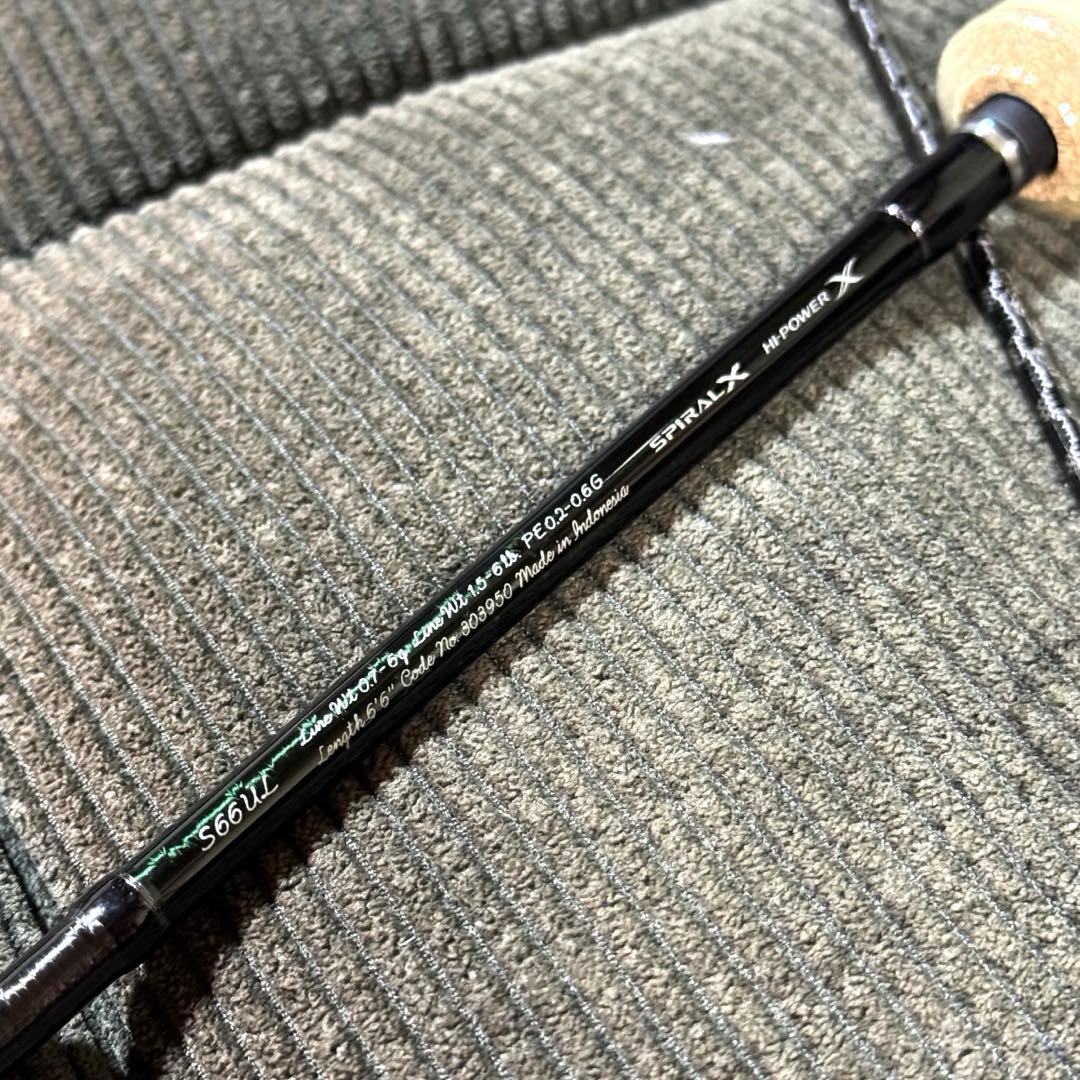 ほぼ新品 シマノ カーディフ AX S66UL