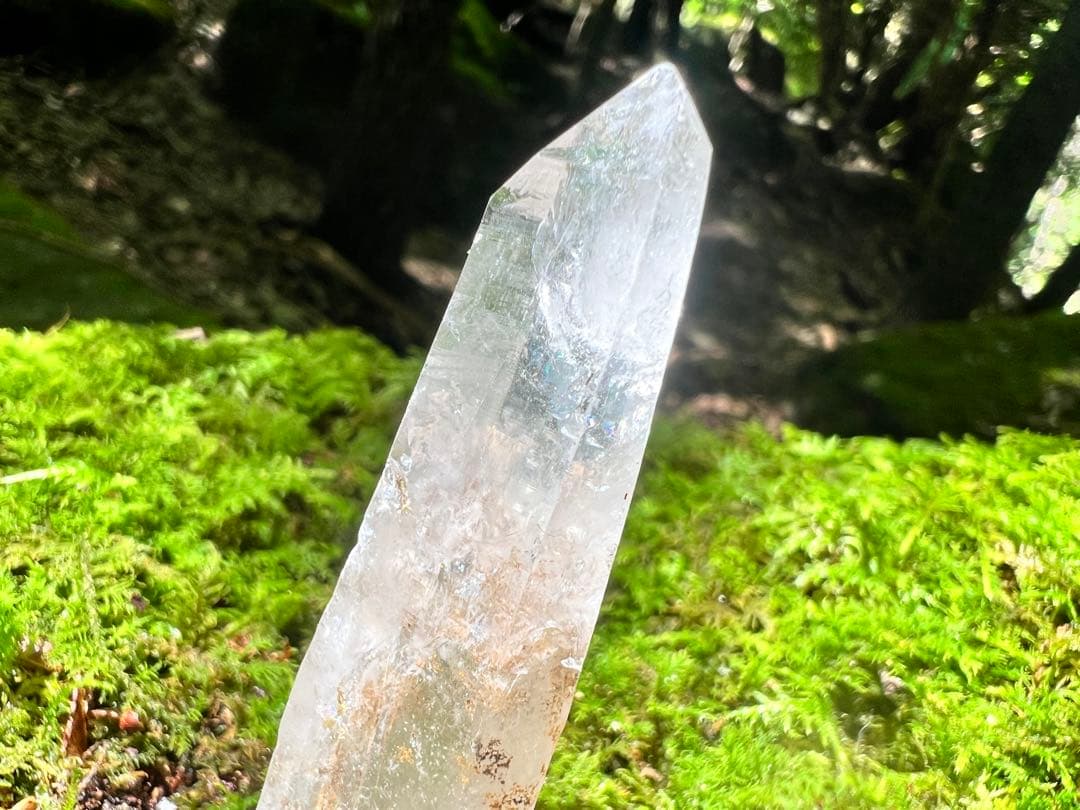 龍脈の精髄 水晶 静かなる光を宿すひとしずくの奇跡 売上一部保護猫活動に使用