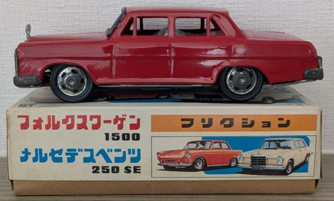 1960年代「メルセデス ベンツ250SE」ブリキカー　箱付き