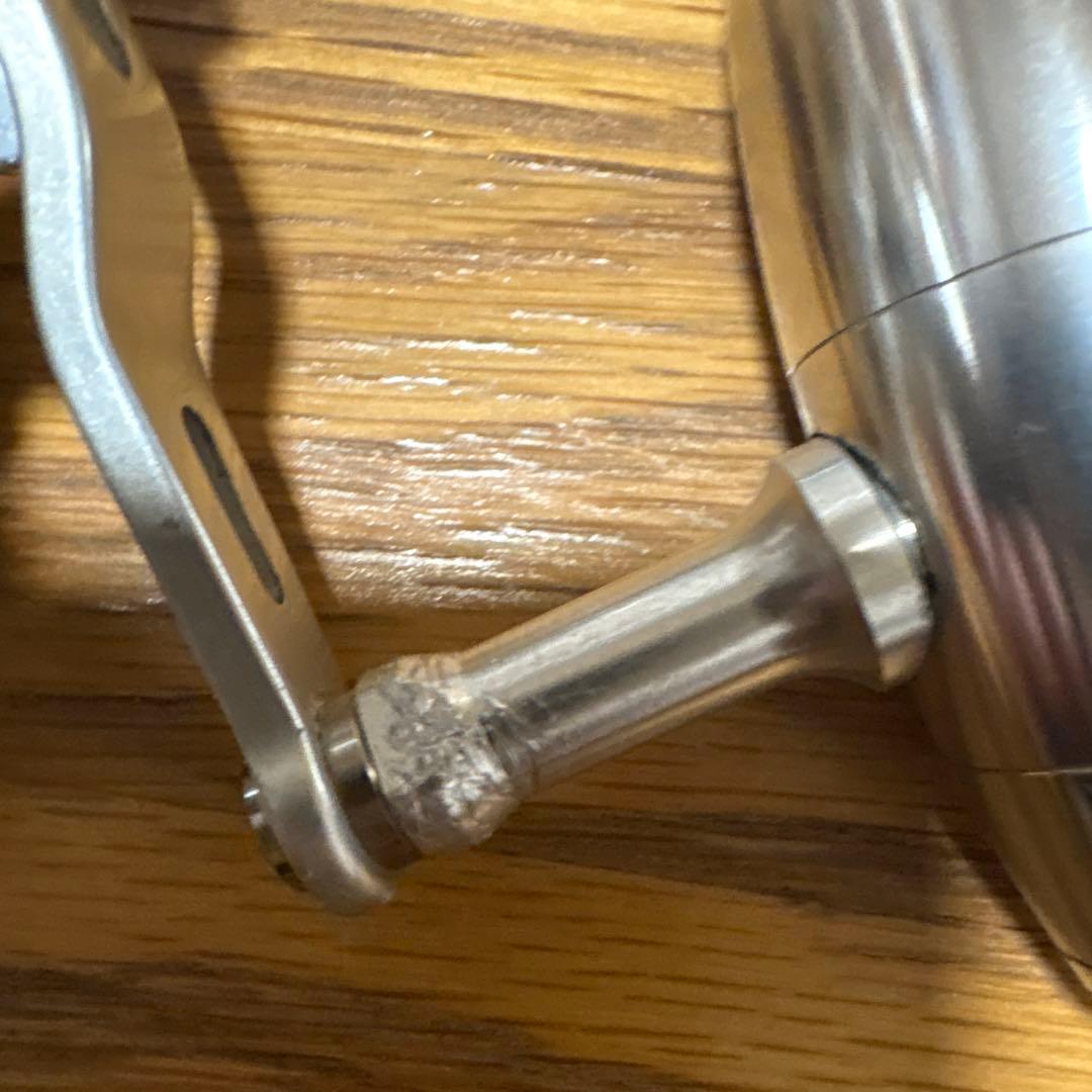 早い者勝ち　シマノ　11オシアジガー1500HG ベイトリール ギア比6.3:1