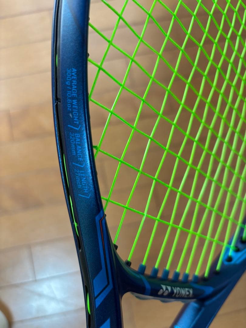 YONEX テニスラケット 100 ブルー