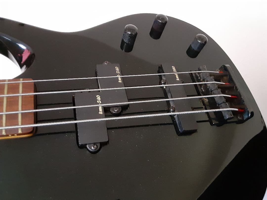 メルカリ便　Ovation　オベーション　エレキベース