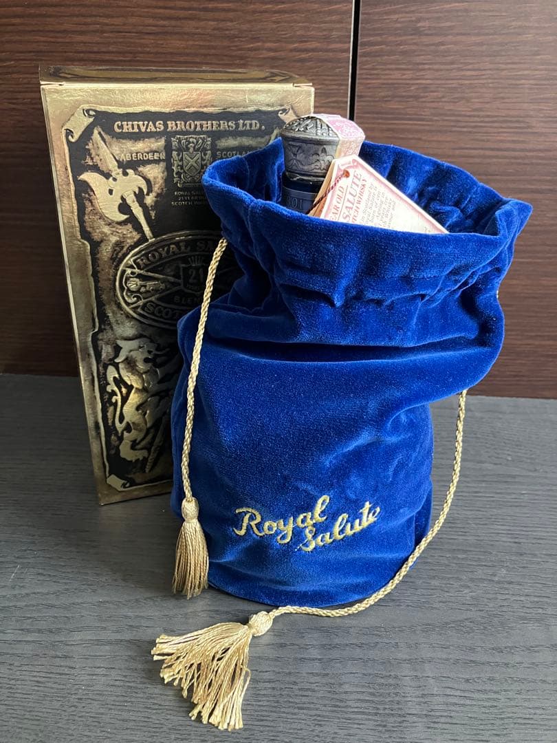 CHIVAS  SALUTE 21年 スコッチウイスキー