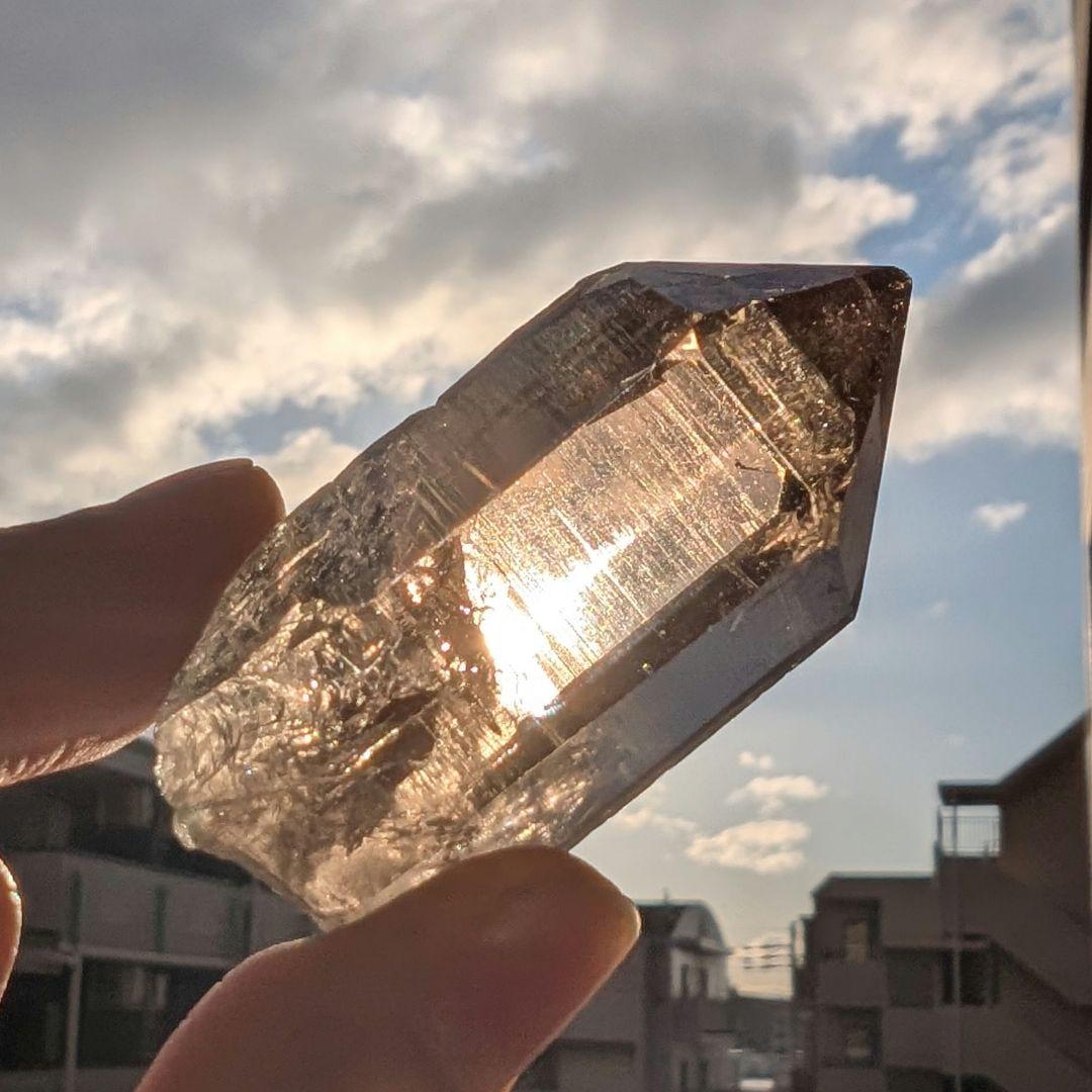 スイス　スモーキークォーツ　高品質　煙水晶　コレクション　結晶　ポイント　原石