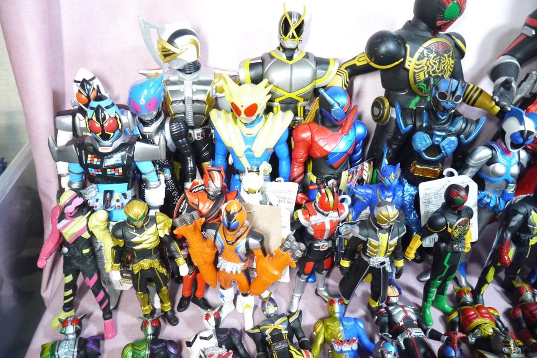 ライダーヒーローシリーズ　ビッグサイズソフビフィギュアなど　108体セット