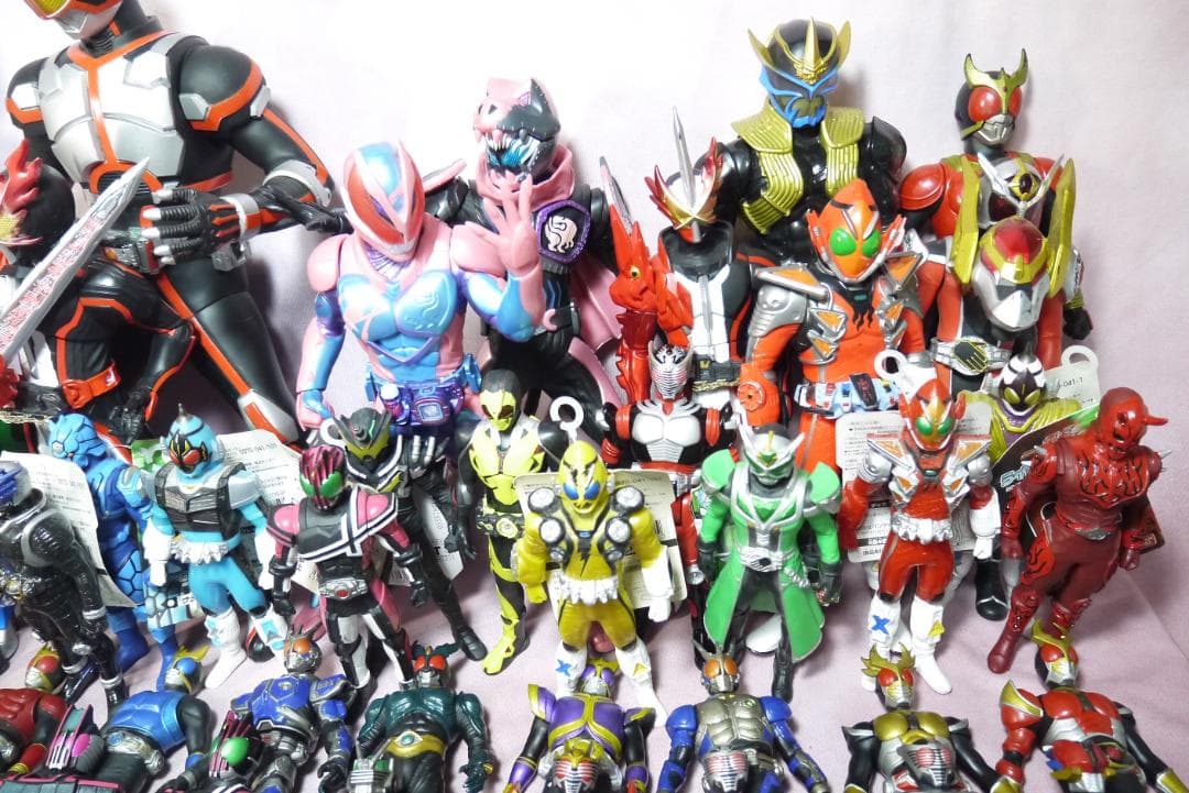 ライダーヒーローシリーズ　ビッグサイズソフビフィギュアなど　108体セット