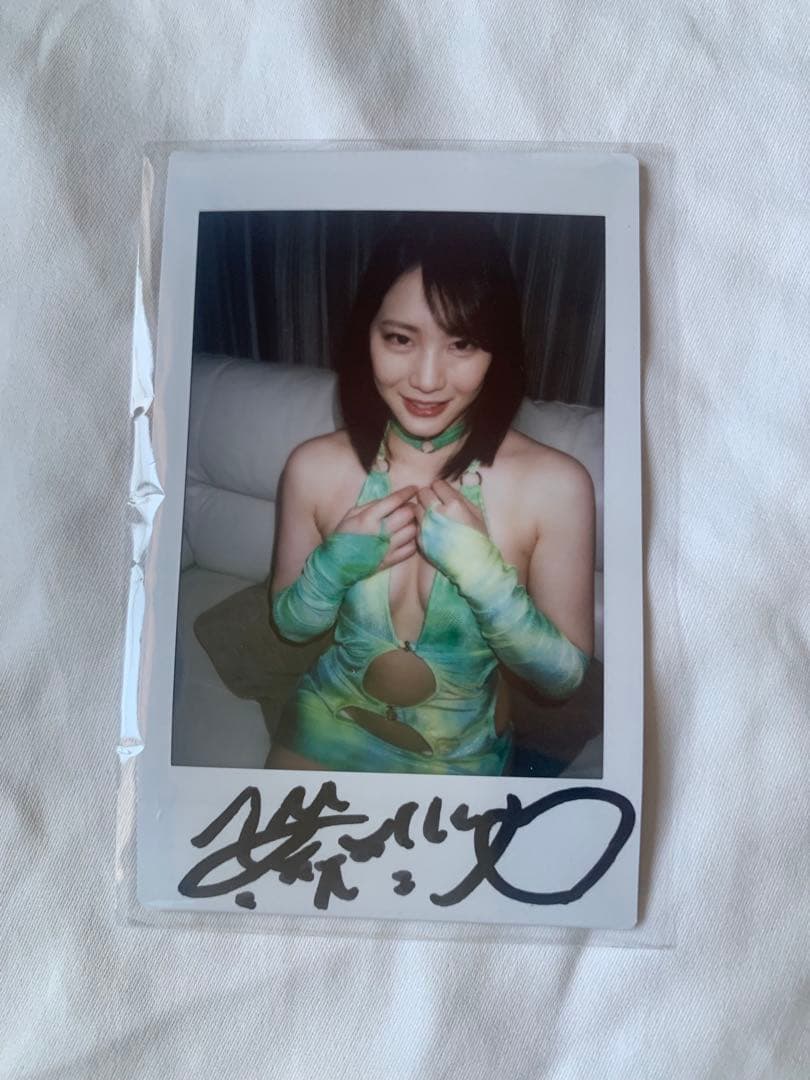 鈴村あいり 直筆サイン入り チェキ
