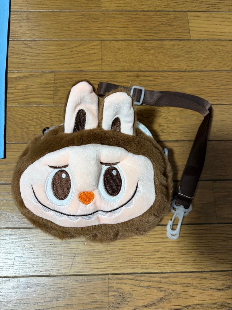 LABUBU ラブブ グッズ　まとめ売り　色々セット 未使用　座布団　水筒