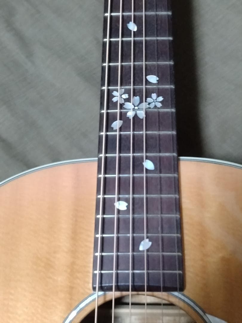 【楽器店で点検済み・超美品】Headway HTJ-SAKURA 桜ギター