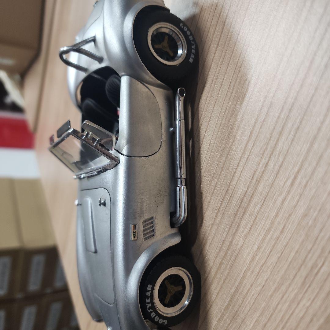 Cobra 427 SC シルバーミニカー