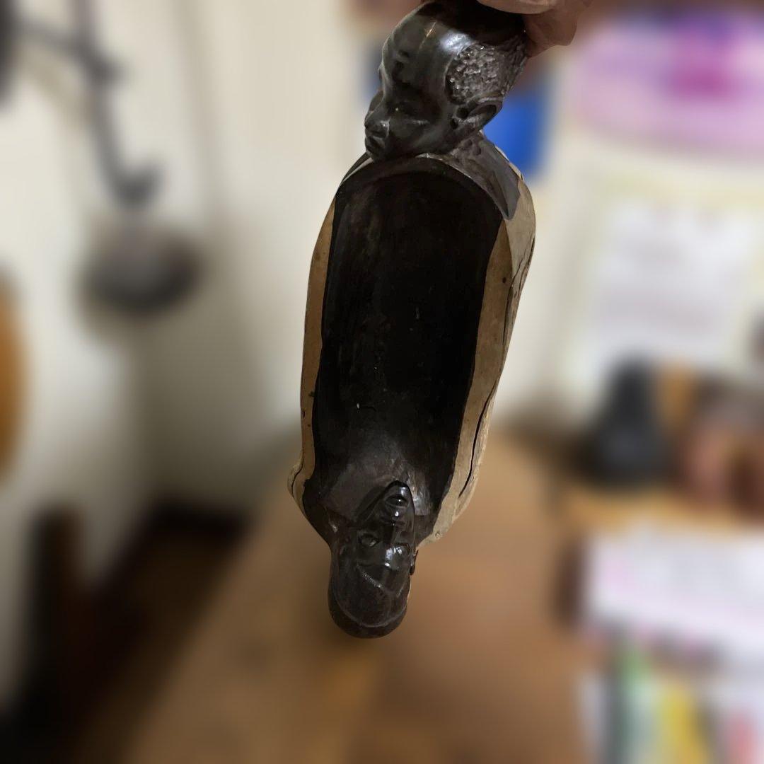 アフリカンアート風木製彫刻