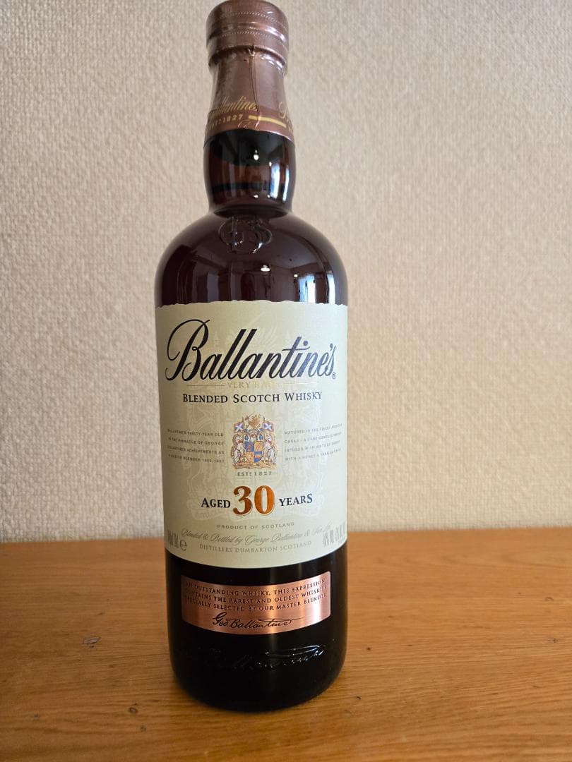 ウイスキー Ballantine's 30 Years Blended Scotch