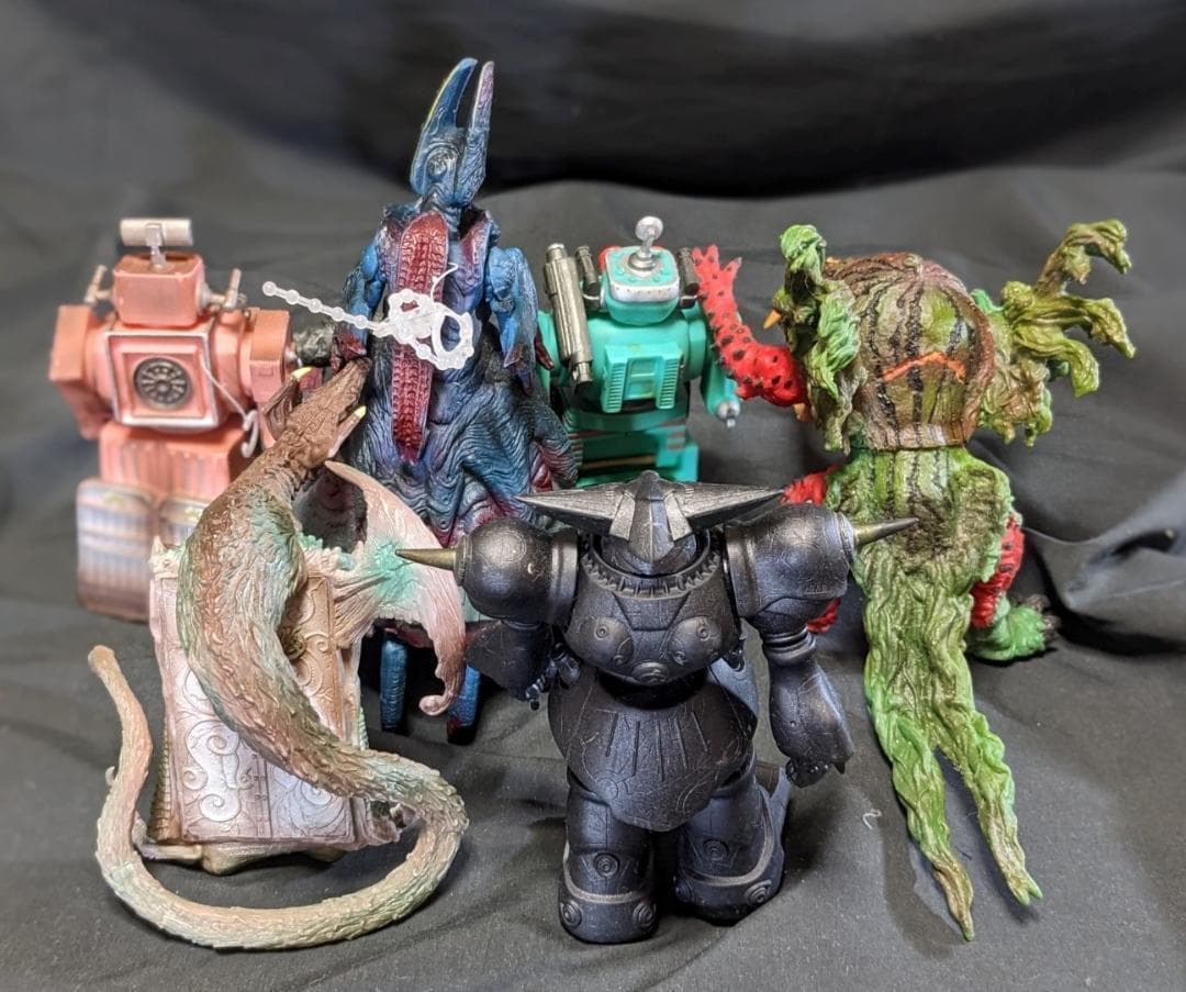 鉄甲機ミカヅキ＆登場イドム（タカラ）PVCフィギュア６体セット