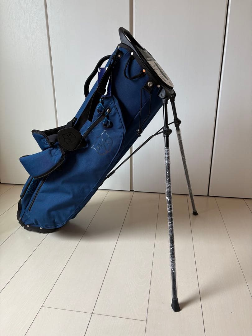 ☆新品未使用品☆ Wilson ゴルフ 超軽量1.9kgキャディバッグ