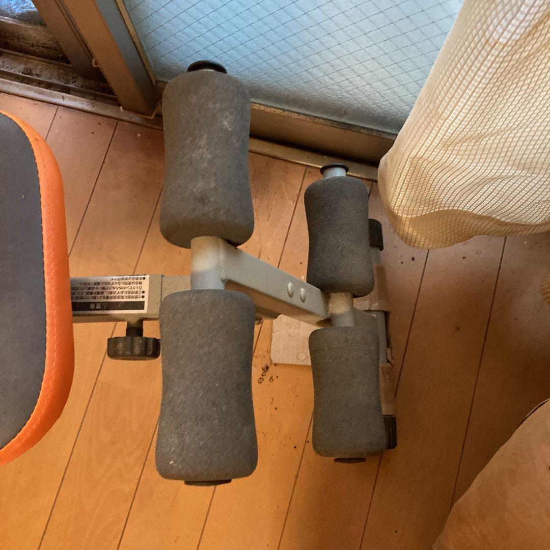 ＷＯＮＤEＲ腹筋チェア　バリバリの腹筋モテモテ\(//∇//)\❗️