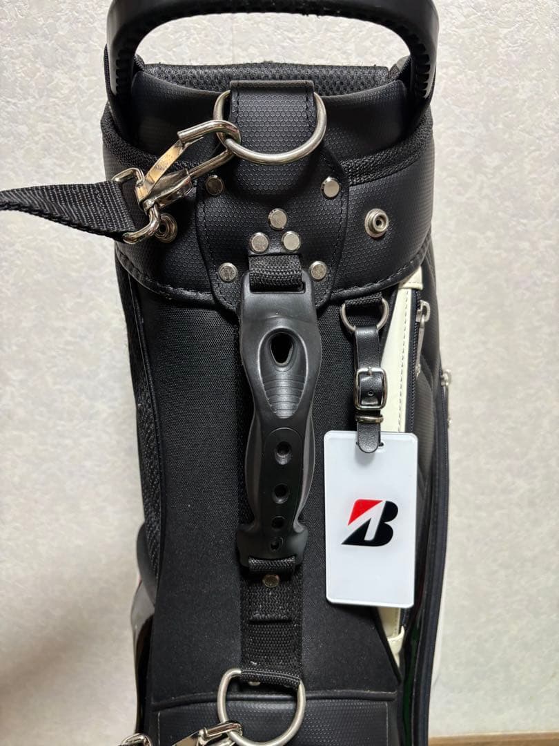 ブリヂストン　ゴルフ　キャディバッグ ホワイト・ブラック・レッド　スタンド式