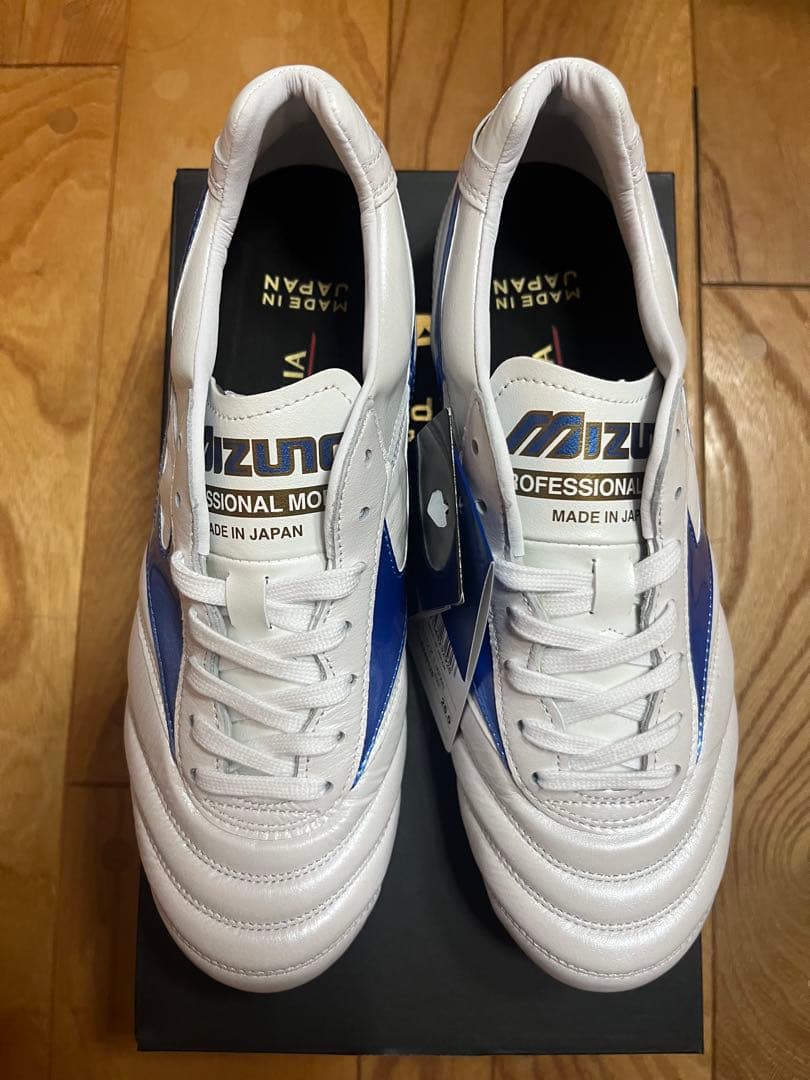 新品 激レア　限定カラー　ミズノ　モレリア 2 JAPAN 27cm