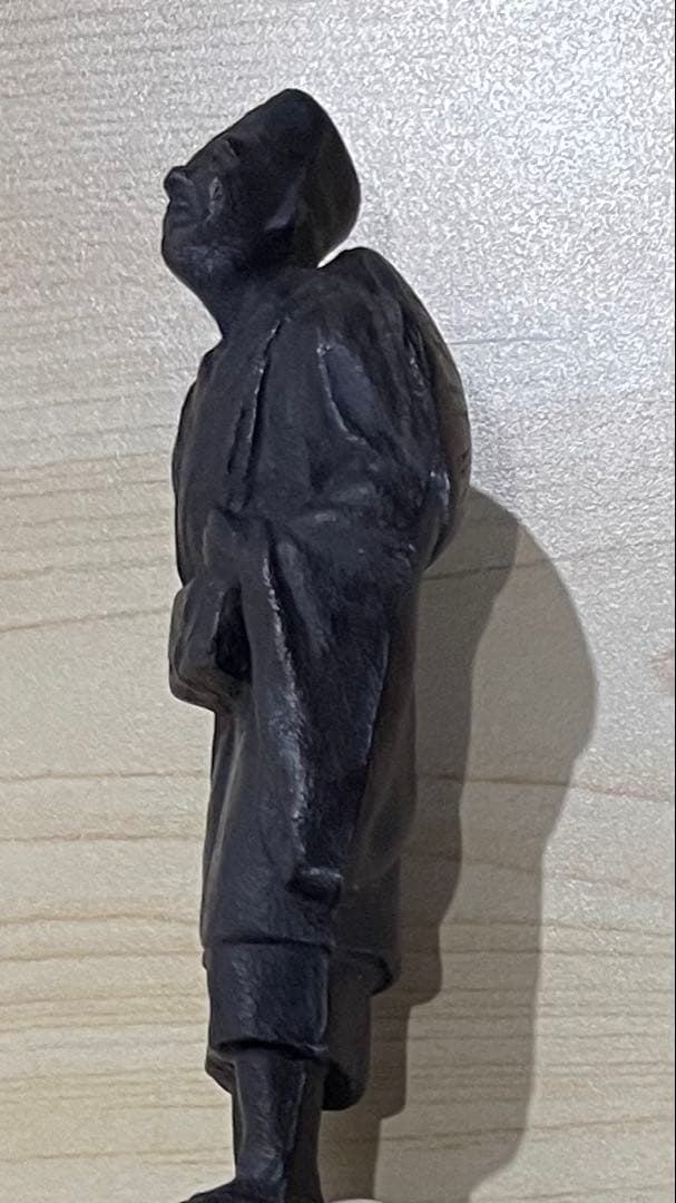 江戸時代の僧侶/歌人 越後の僧侶 良寛和尚像 銅製 托鉢立像 置物 良寛立像