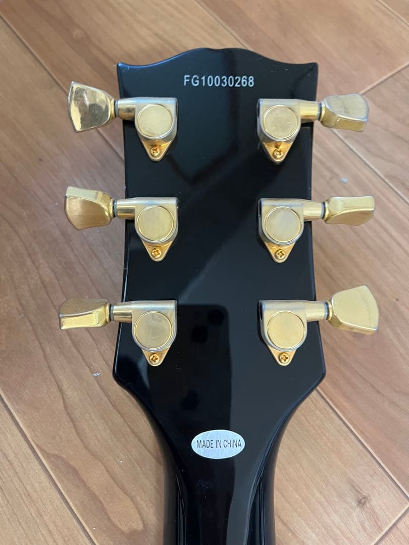 今だけ❗️BURNYレスポールスタイルエレキギターセット