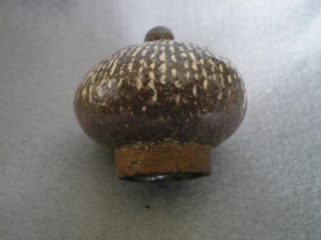 香合八代焼瓢象嵌