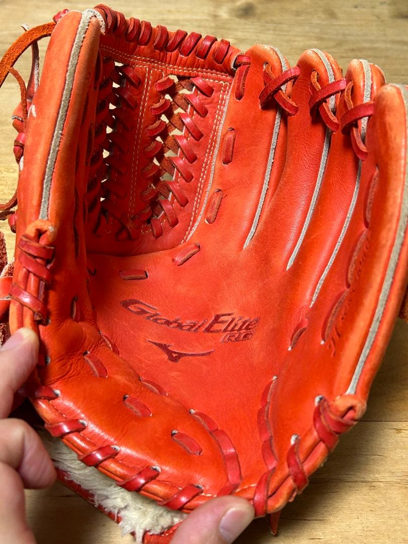 Mizuno Global Elite オレンジグローブ