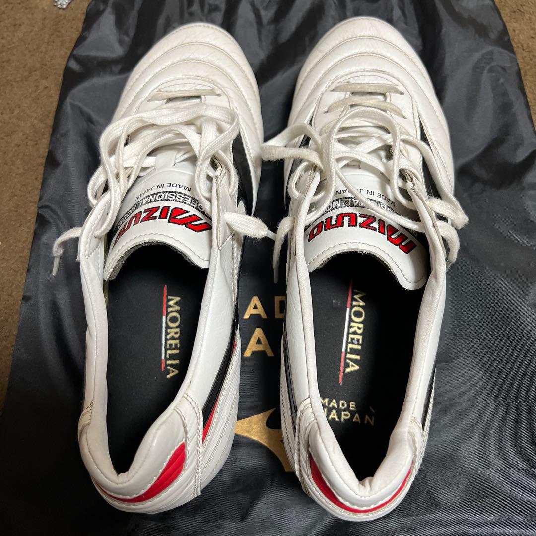 ミズノ　モレリア2 27㎝