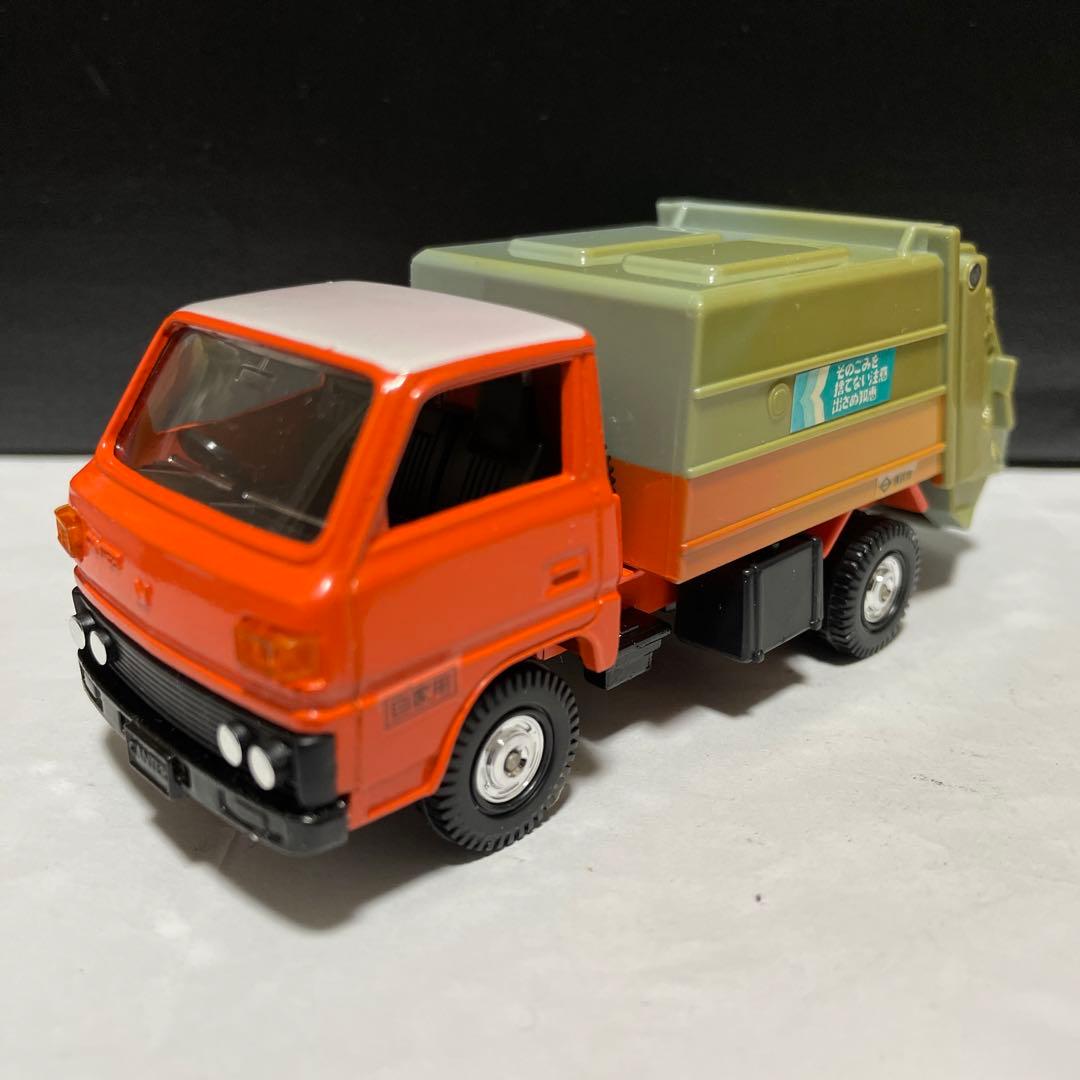 トミカ　ダンディ 三菱　キャンター　清掃車　横浜市　ごみ収集車　日本製