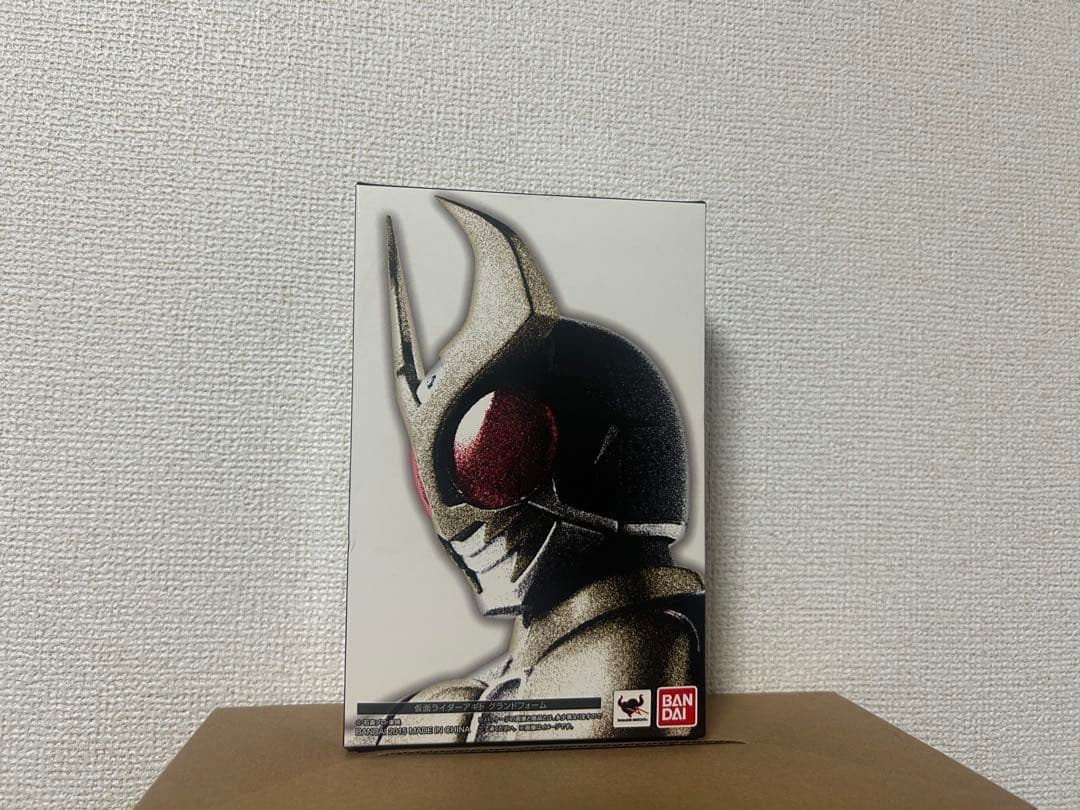 S.H.Figuarts（真骨彫製法） 仮面ライダーアギト グランドフォーム