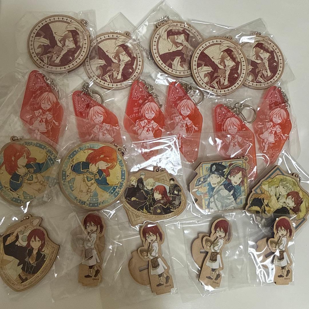 赤髪の白雪姫　白雪　漫福ガチャ　まとめ売り　キーホルダー　ウッドスタンド