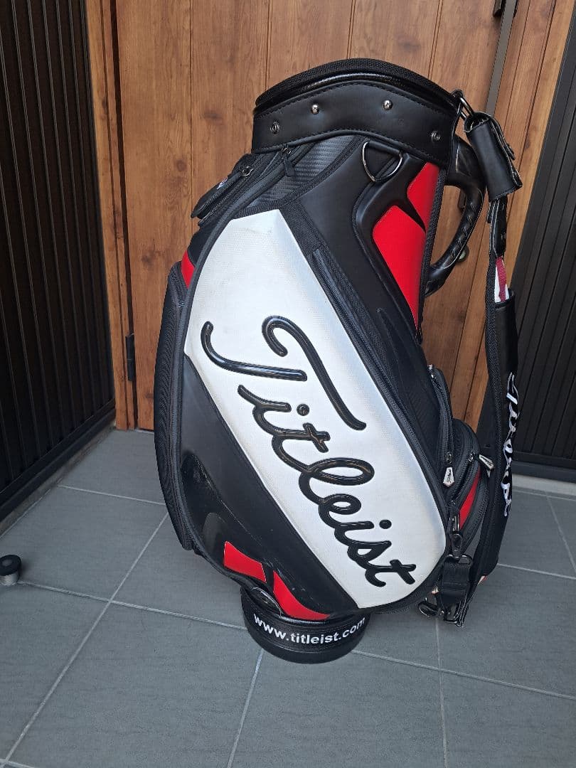 ド迫力　日本未発売　タイトリスト　USA限定　キャディバッグ　三点式