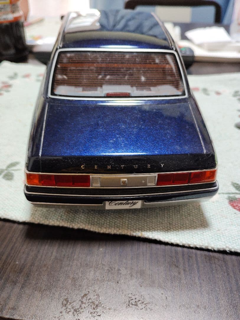 じ*ん様 京商トヨタセンチュリー ミニカー 1/18 ダークブルー中古