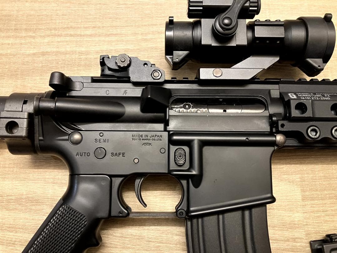 次世代電動ガン SOPMOD M4 カスタム　光学サイト付き