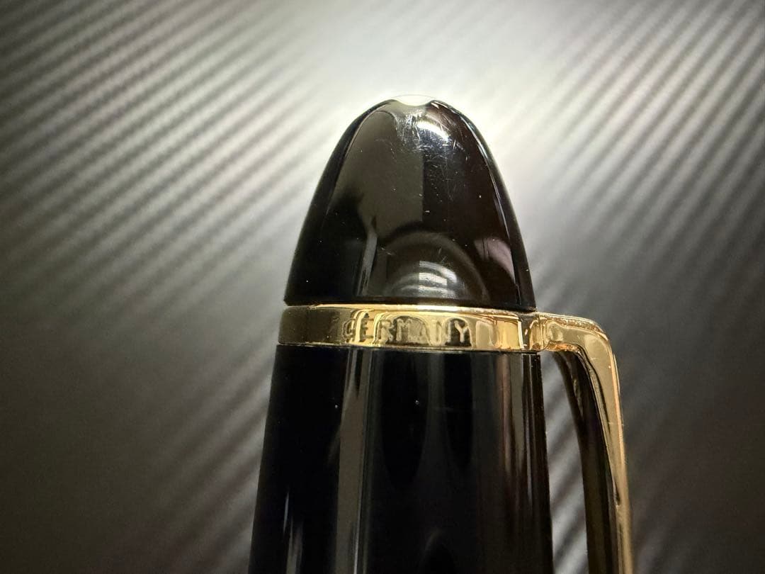 ヘミングウェイ芯 未使用に近い モンブラン 146 中白 B 太字 万年筆