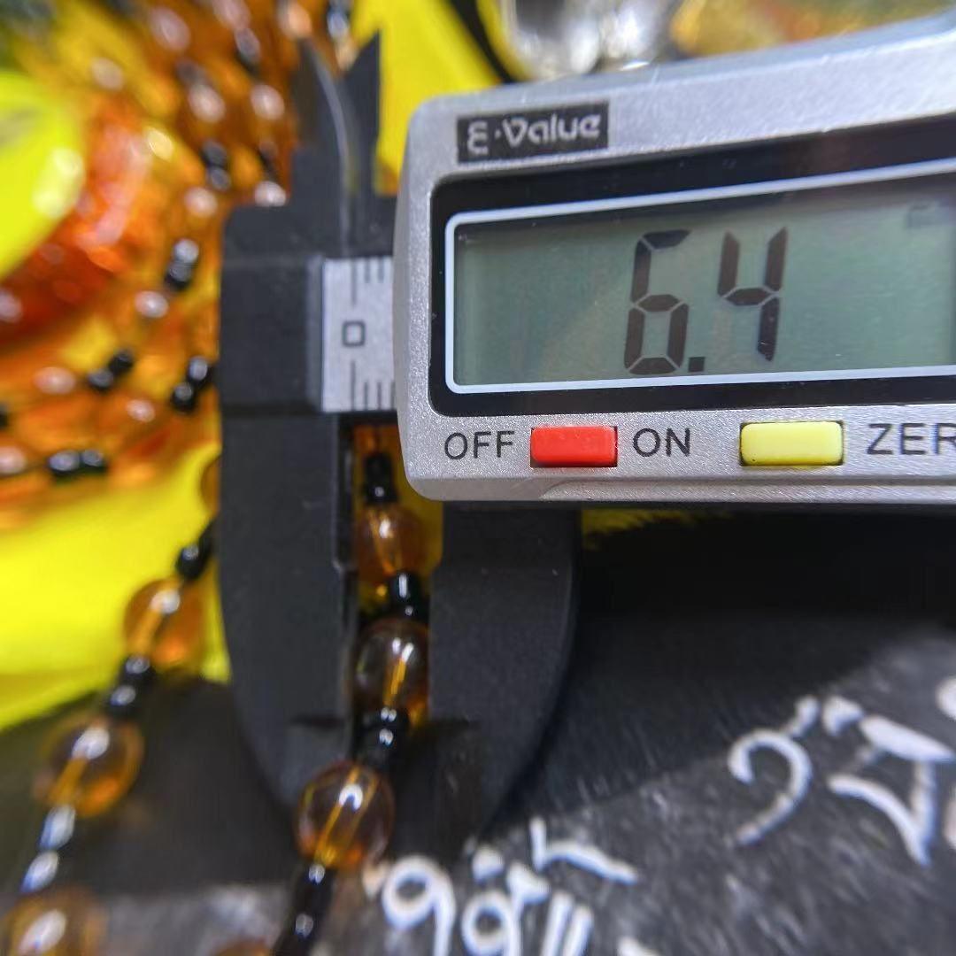 蓮花生大師喚呪文+徳格印経院の土香丸+七彩舎利+紅花+法米+彩布+金剛杵