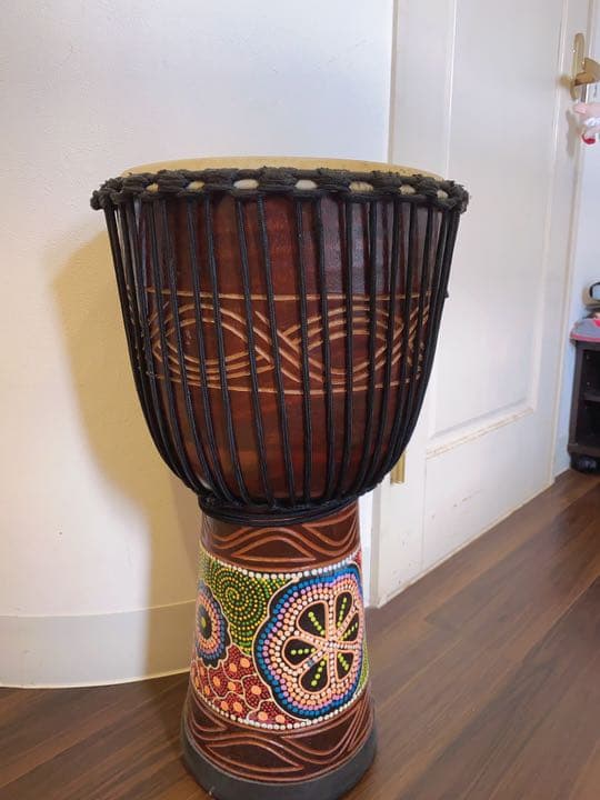 職人手作り　ジャンベ