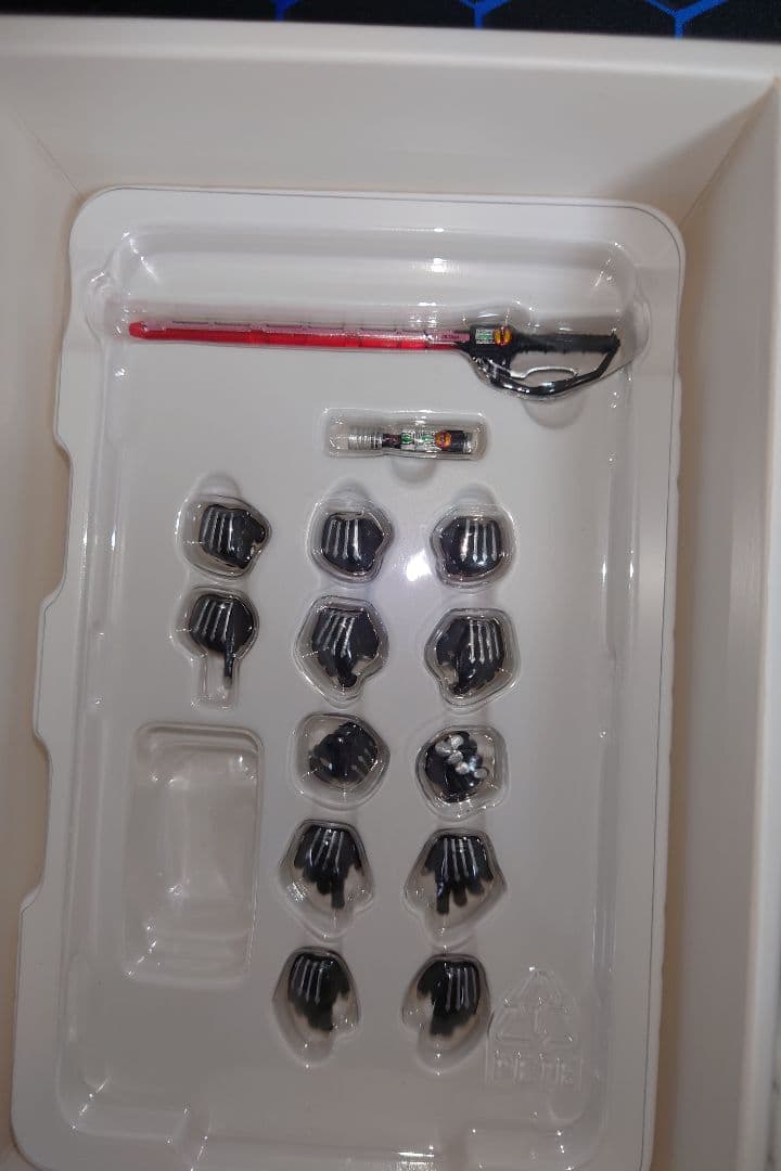 S.H.Figuarts 真骨彫 仮面ライダーファイズアクセルフォーム【開封品】