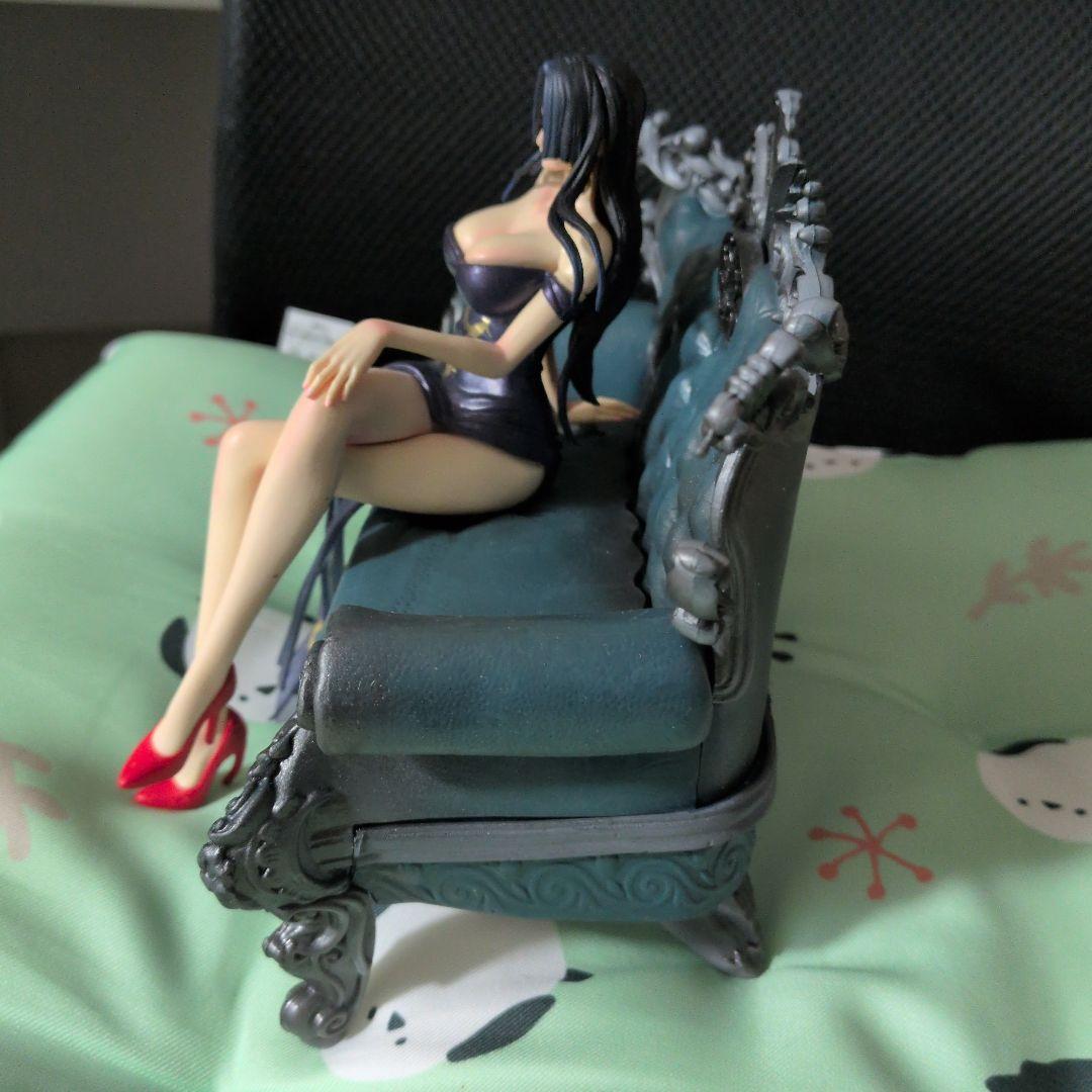 ONE PIECE　ボア・ハンコック　海外製フィギュア