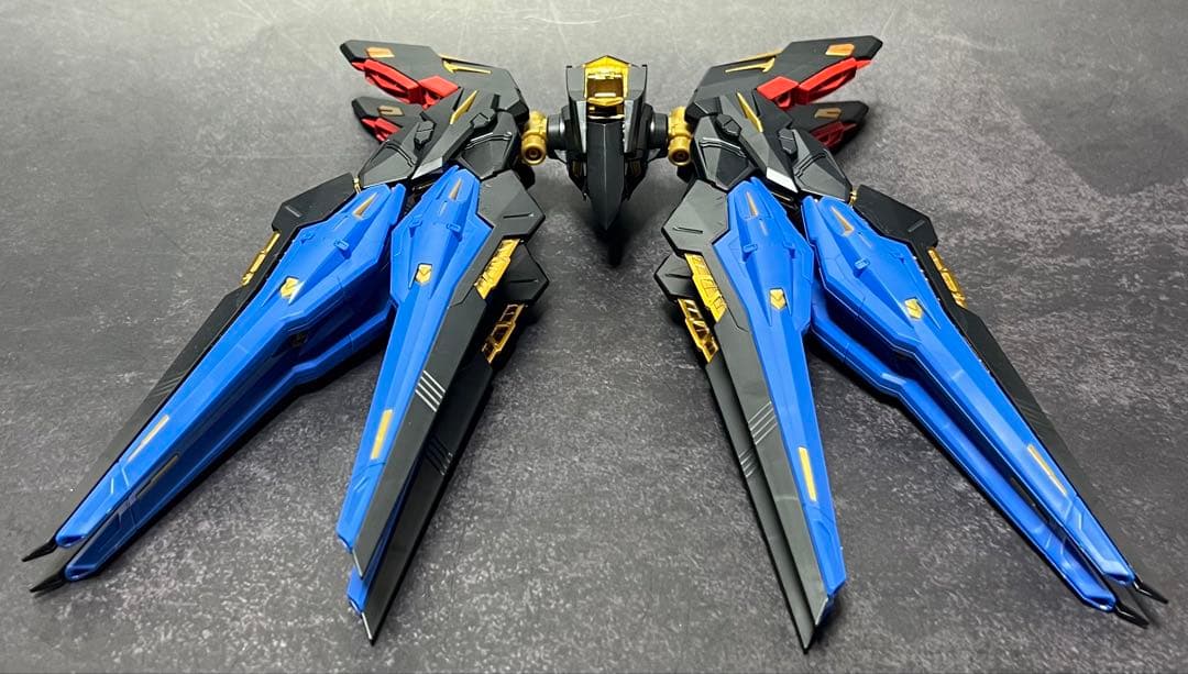 MGEXストライクフリーダムガンダム組み立て品