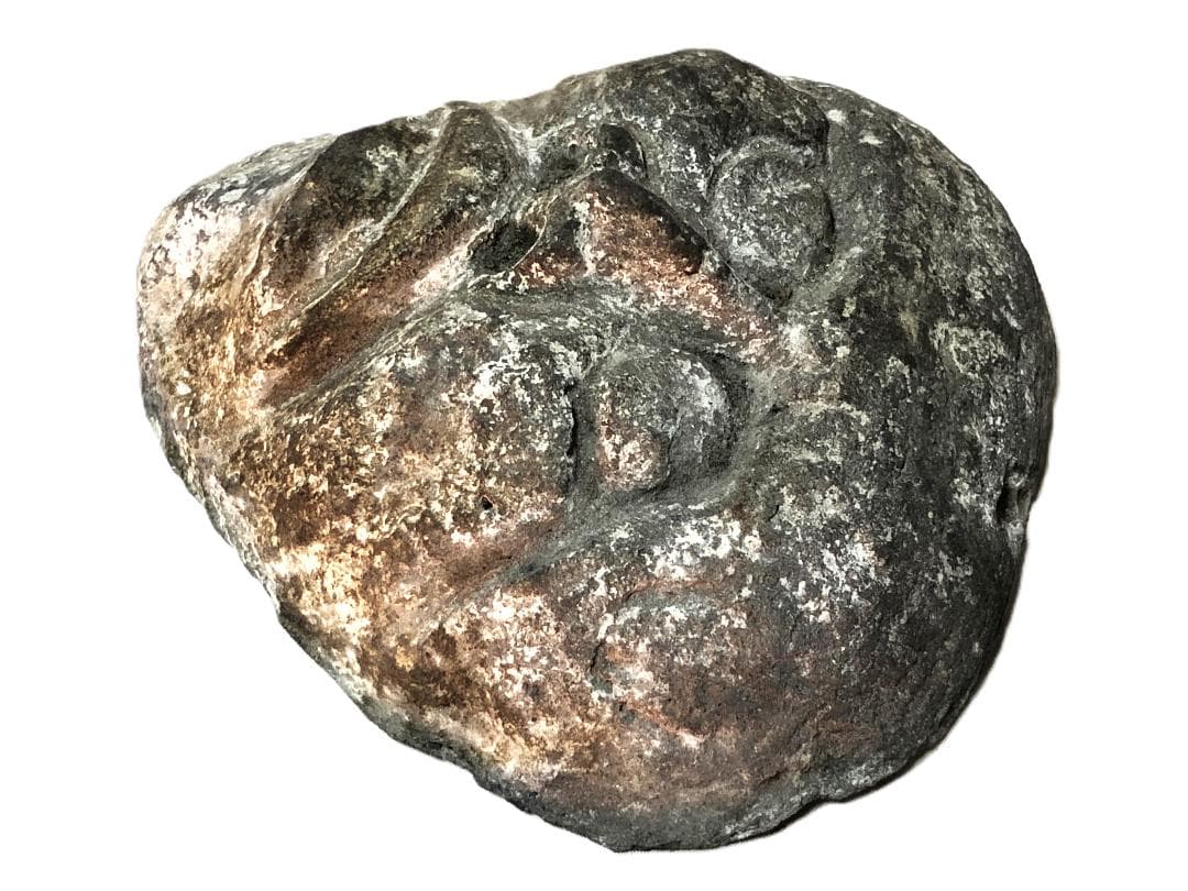 【 石像彫刻（顔面部）】 先史時代伝世　収蔵品