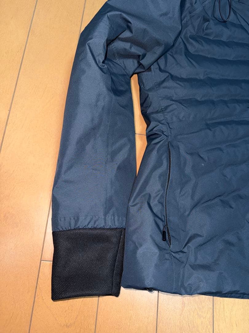 超美品 定価10万超 ダイネーゼDAINESE ダウンジャケット スキー スノボ