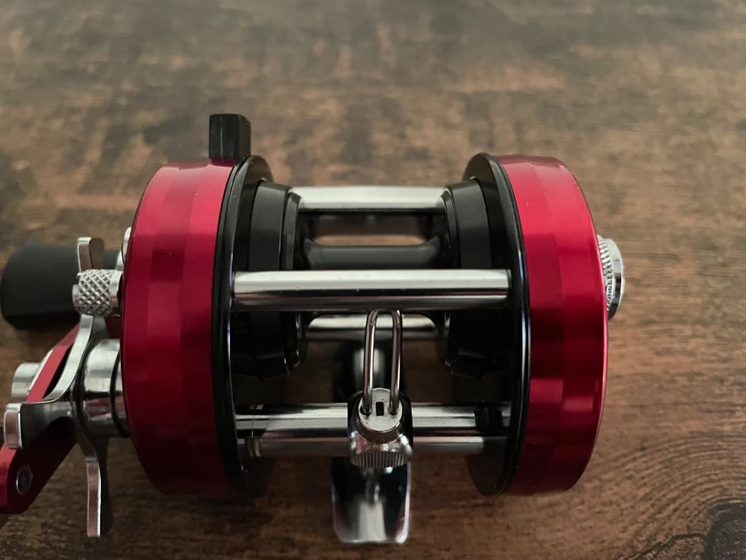 ABU Ambassadeur 2500C アブ アンバサダー レッド RED