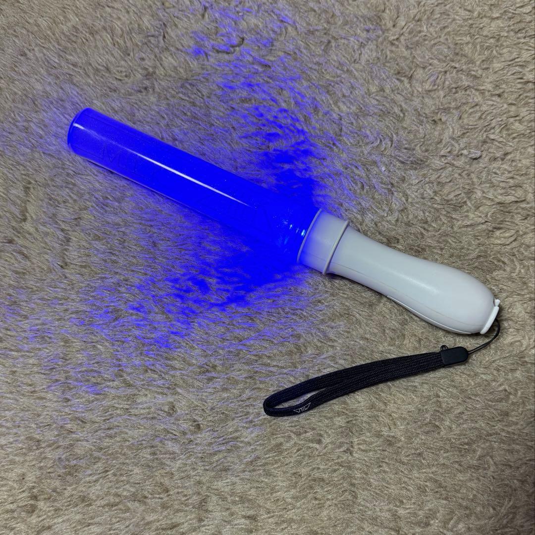 M!LK カラチェン ペンライト