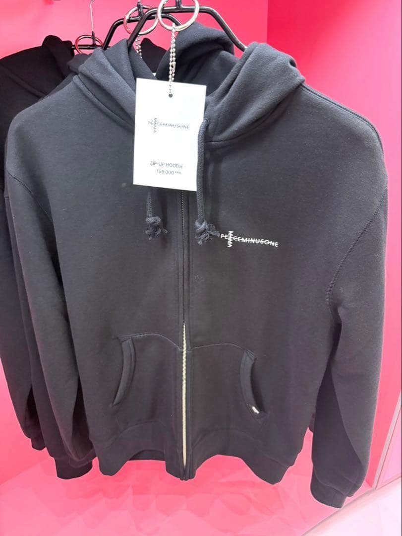 PEACEMINUSONE MAMA ジップアップフーディー ブラック XL