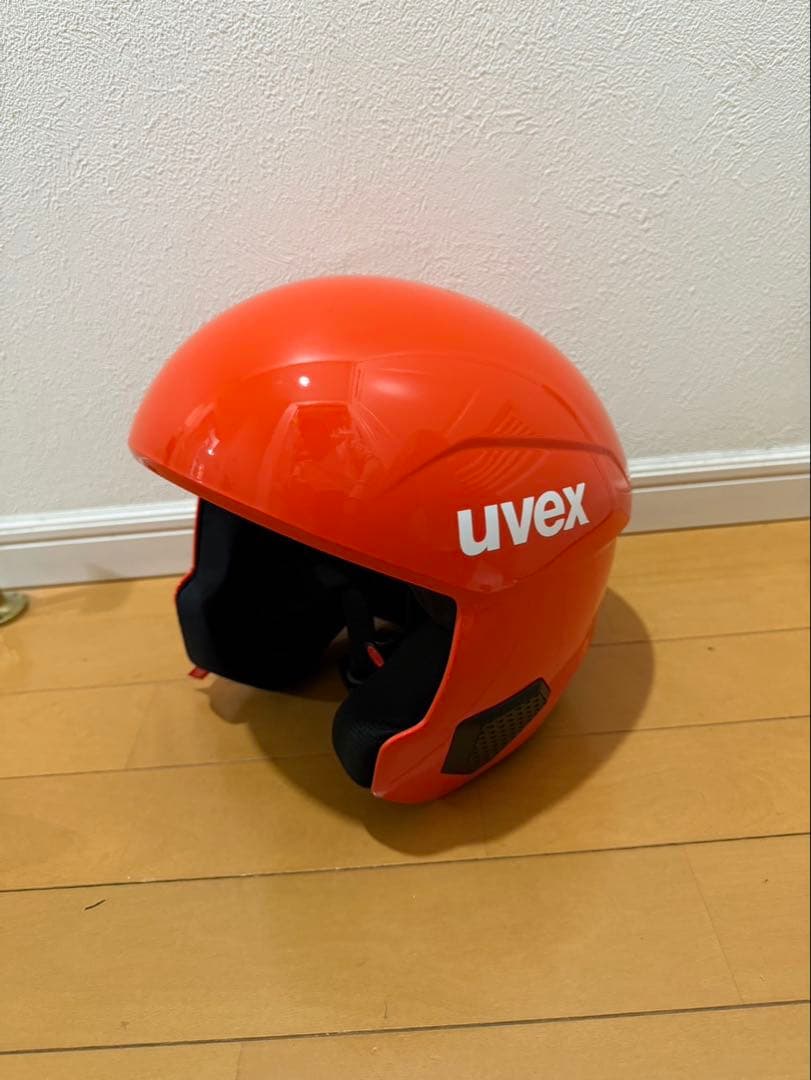 UVEX FIS認証　56~57㎝ 情熱のオレンジ色