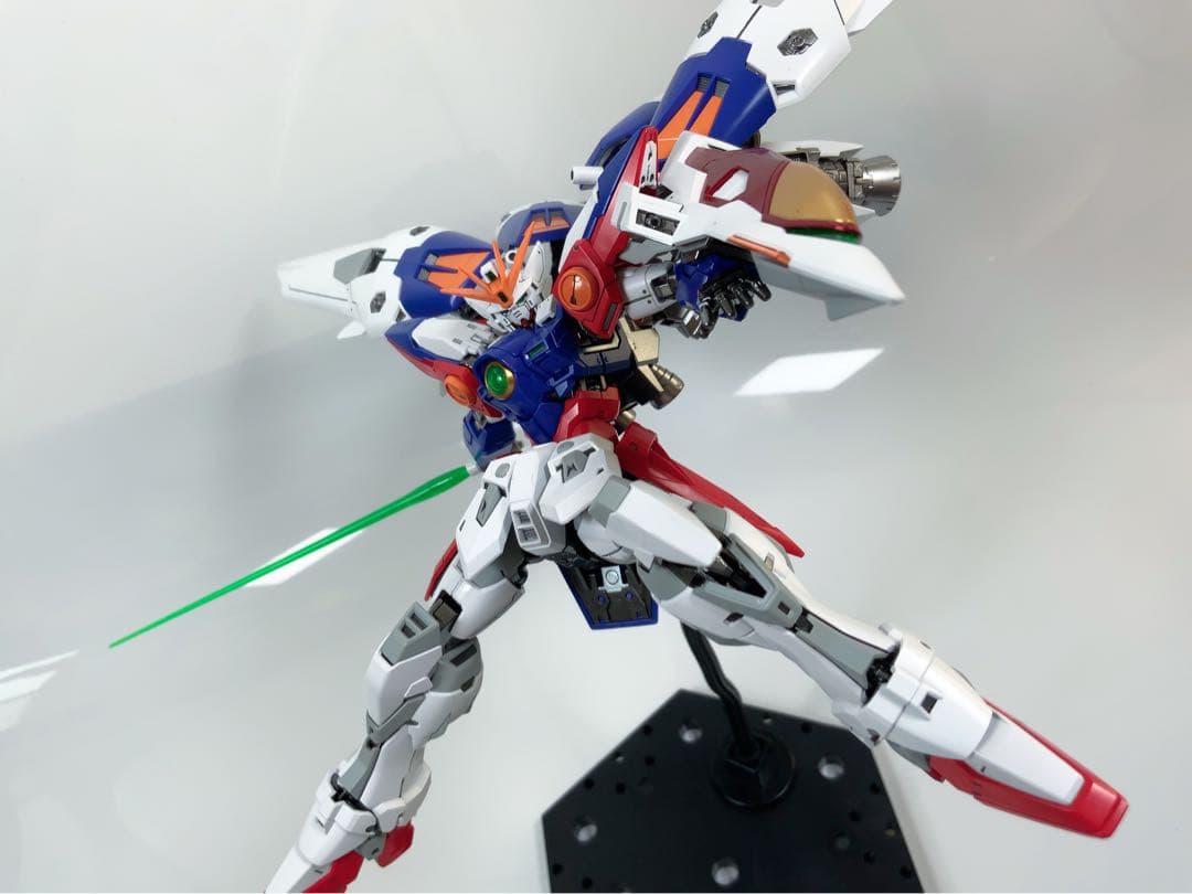 RGウイングガンダムゼロ 完成塗装品
