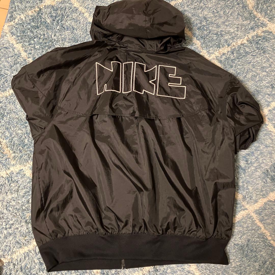 NIKE フード付きウィンドブレーカー XXL ブラック　春秋ジャンバー